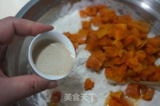 【北京】南瓜富贵卷的做法步骤：2