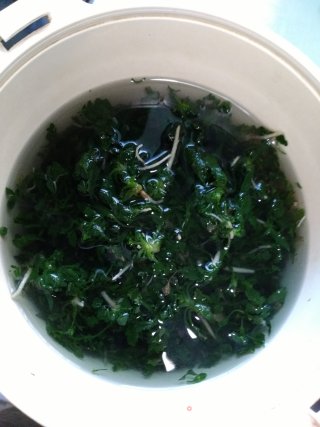 【山东】荠菜猪肉水饺的做法步骤：4