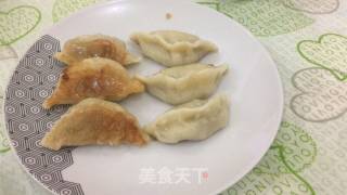 锅贴的做法步骤：3