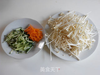 【东北】凉拌金针菇的做法步骤：2