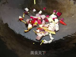 【烟台】红烧牛肉面的做法步骤：4