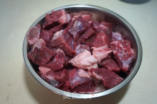【北京】炖牛肉的做法步骤：2