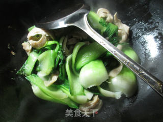 【宁波】海鲜酱面筋青菜的做法步骤：4