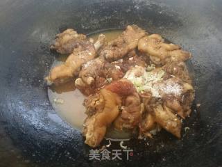 【东北】农村大锅炖猪蹄的做法步骤：5