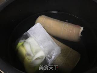 【东北】五香猪皮豆卷的做法步骤：9