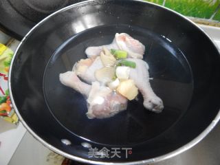 【广东】酸辣白轧鸡腿的做法步骤：4