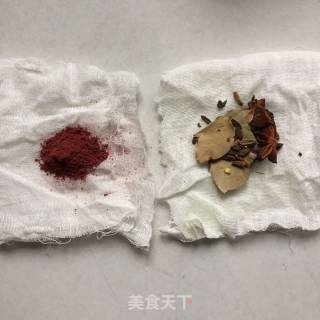 【江苏】无锡排骨的做法步骤：2