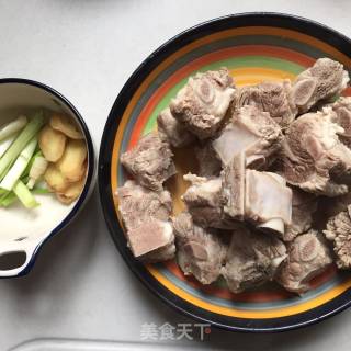 【江苏】无锡排骨的做法步骤：4