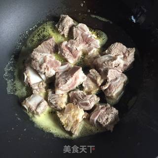 【江苏】无锡排骨的做法步骤：5