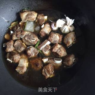 【江苏】无锡排骨的做法步骤：9
