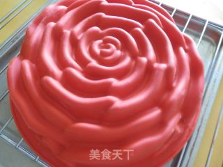 【开封】玫瑰花蛋糕的做法步骤：5
