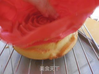 【开封】玫瑰花蛋糕的做法步骤：6