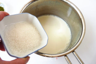 【广东】抹茶牛奶的做法步骤：2