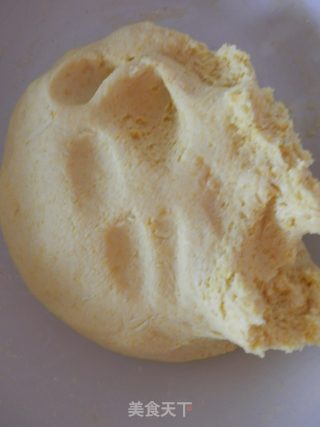 【开封】黄米面豆沙包的做法步骤：1