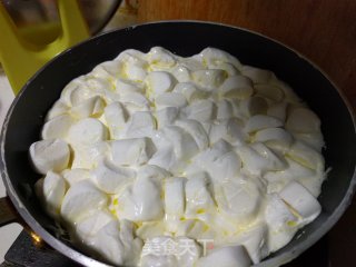 【天津】花生黑芝麻牛轧糖的做法步骤：5