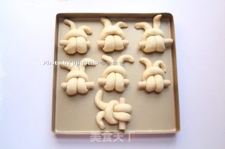 兔子热狗面包的做法步骤：14