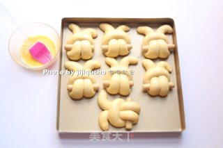 兔子热狗面包的做法步骤：15