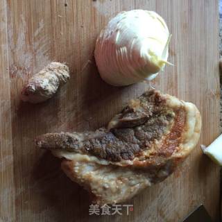 【浙江】腌笃笋的做法步骤：2