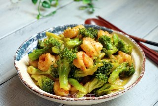 【天津】蒜蓉西兰花炒虾仁的做法步骤：10