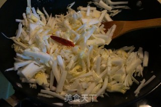 【北京】辣炒白菜帮的做法步骤：5