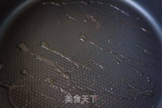 【山东】虾仁蛋包饭的做法步骤：7