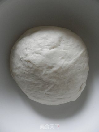 【开封】枣泥面包的做法步骤：2