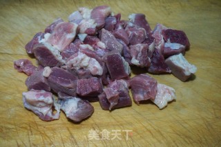 【北京】番茄牛腩煲的做法步骤：1