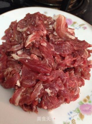 京酱肉丝的做法步骤：2