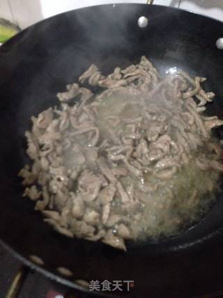 京酱肉丝的做法步骤：4