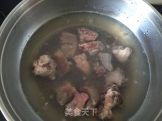 【东北】高升排骨的做法步骤：1