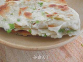 【开封】蒜香油饼的做法步骤：9