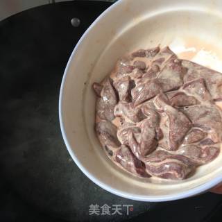 【漳州】猪肝瘦肉马蹄面线汤的做法步骤：6