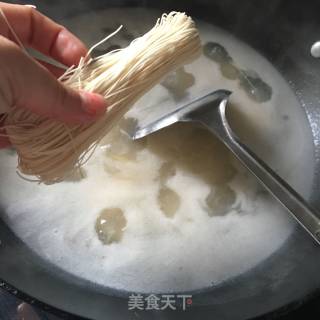 【漳州】猪肝瘦肉马蹄面线汤的做法步骤：8