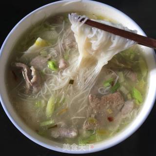 【漳州】猪肝瘦肉马蹄面线汤的做法步骤：10