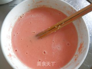【开封】草莓鸡蛋的做法步骤：1