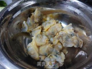 【广东】清火春菜蛤蜊汤菜的做法步骤：2