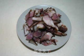 【北京】砂锅腊肉的做法步骤：3