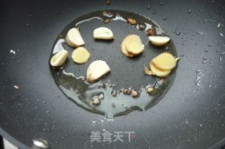 【广东】香芋烧鱼腩的做法步骤：6
