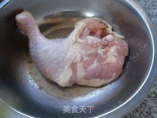 【东北】葱烧鸡腿的做法步骤：2