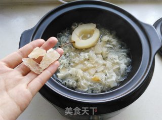 【烟台】银耳百合雪梨羹的做法步骤：5