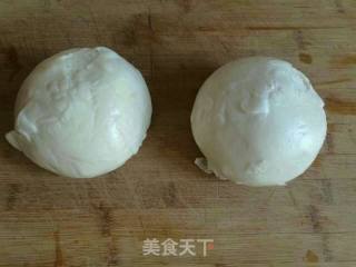 炒馒头~五香鸡蛋馒头丁的做法步骤：1
