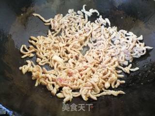 【烟台】京酱肉丝的做法步骤：6