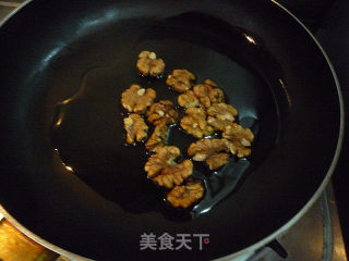 【天津】菠菜木耳拌核桃仁的做法步骤：5