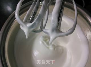 【上海】草莓黑森林生日蛋糕的做法步骤：2