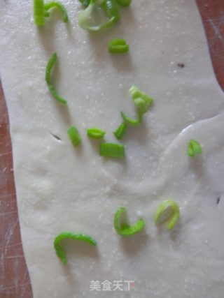 【开封】蒜香鸡蛋灌饼的做法步骤：7