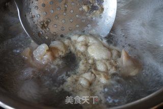【天津】香辣猪蹄的做法步骤：2