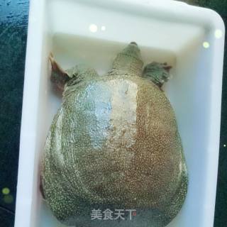 清炒甲鱼的做法步骤：1