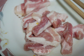 【北京】排骨豆角焖卷子的做法步骤：3