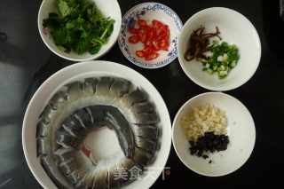 【广东】盘龙鳝的做法步骤：1