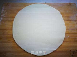 【烟台】烫面葱油饼的做法步骤：5